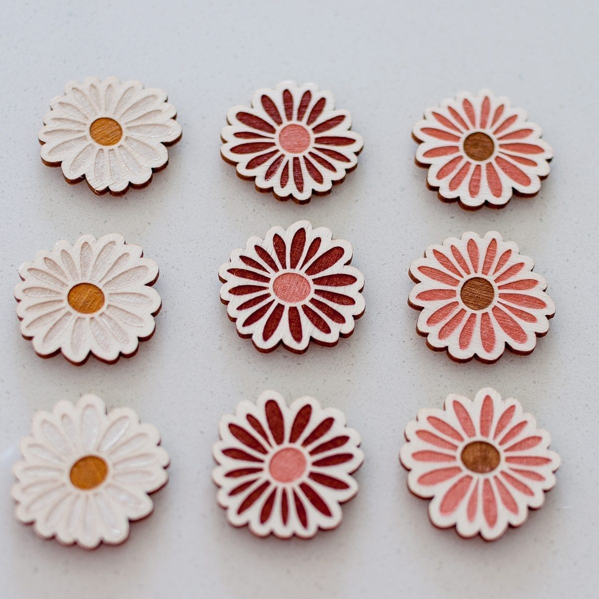 Hand Painted Wooden Embroidery Daisy Needle Minders